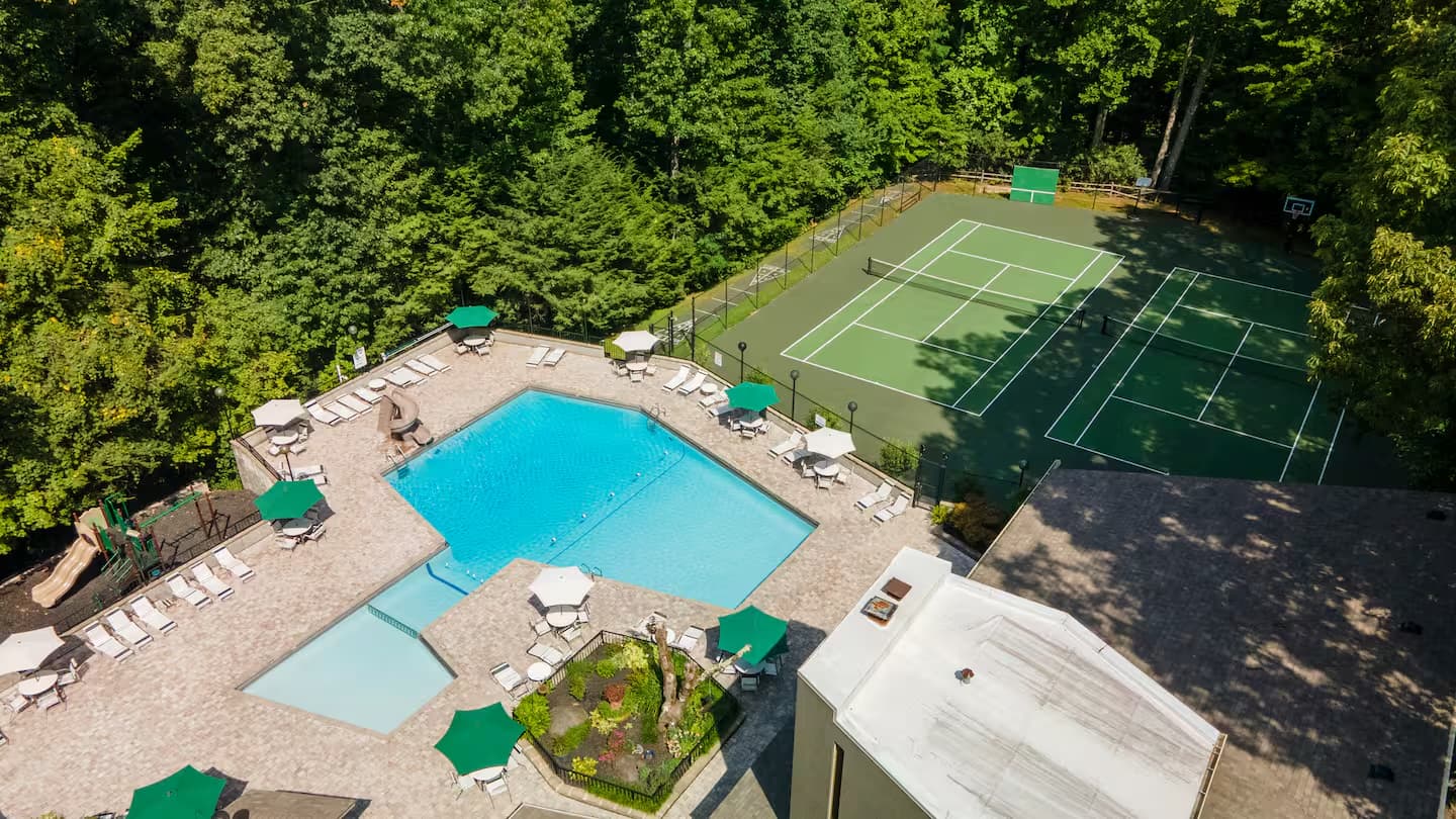 Aerial view of Chalet Village pool and tennis courts